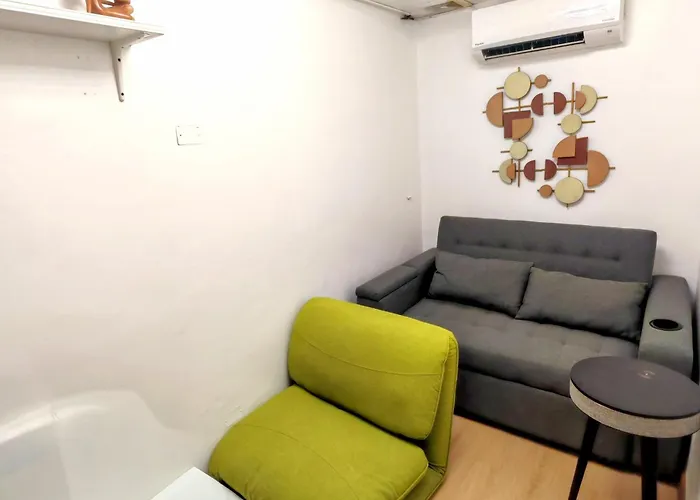 Forbes Town 3* Manila