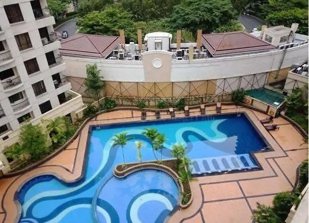 Aparthotel Forbes Town 3*